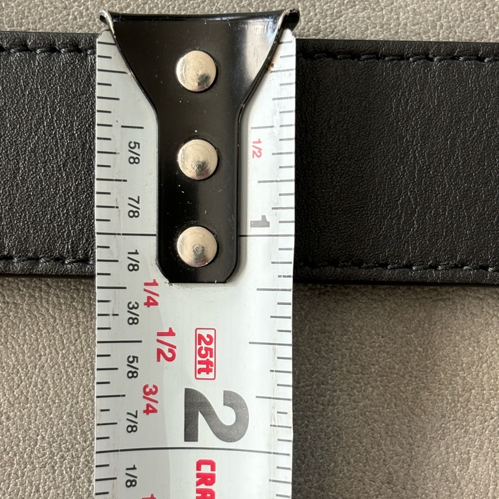 Gucci Leather Belt With Double G Buckle - Picture 8 of 8